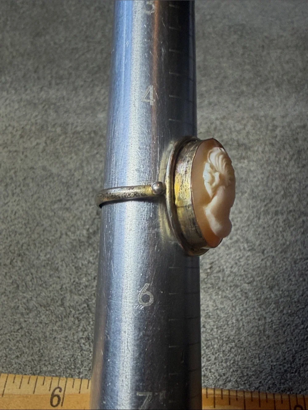 Vintage Silver Shell Cameo Ring